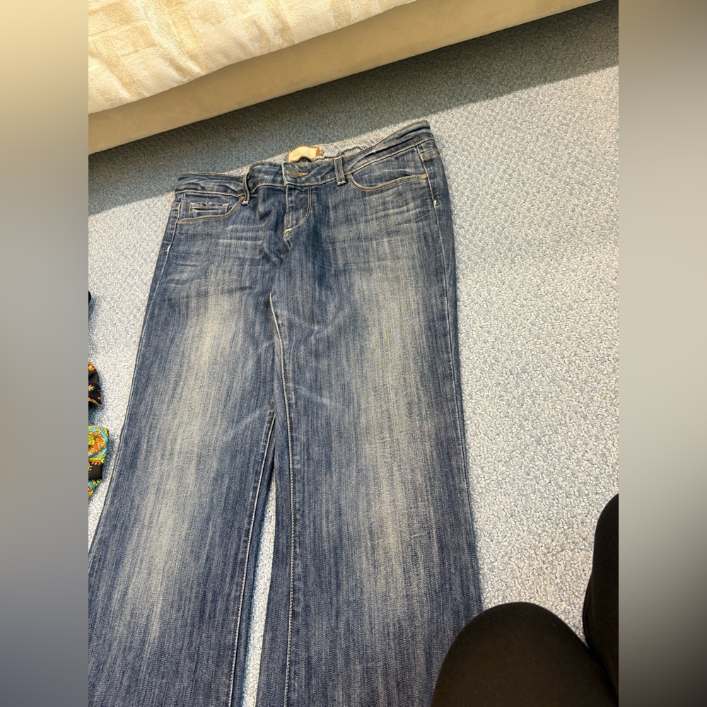 Paige Jeans NWOT Size 32 Long Jeans Laurel Canyon Low waist boot cut Host Pick - Picture 3 of 14